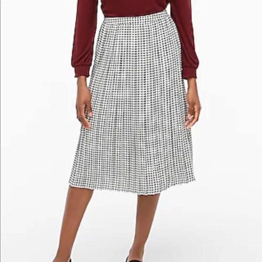 J Crew houndstooth pleated midi skirt
